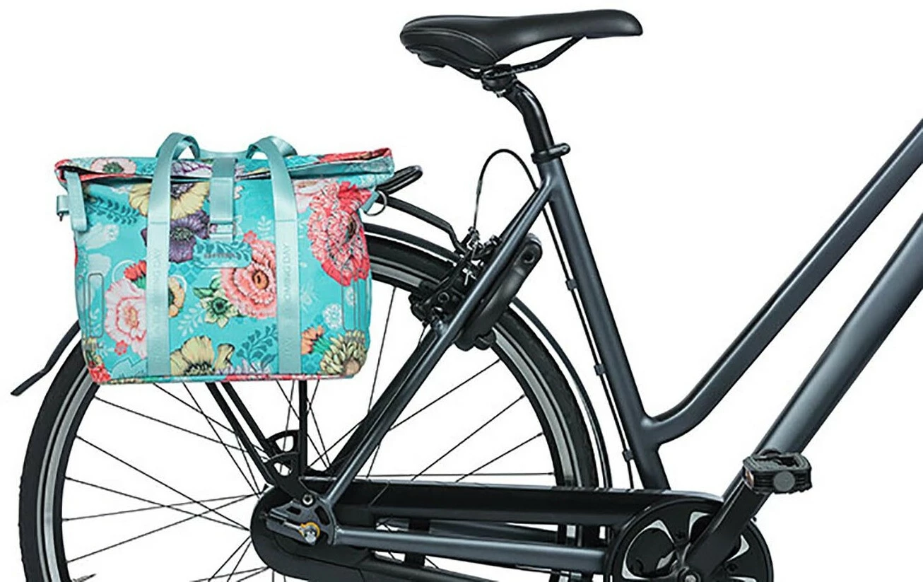 Basil Bloom Field Håndtaske 8-11l Med 2 Kroge Inkl. KF Og MIK Plade, Blå 6 Basil Bloom Field Håndtaske 8-11l Med 2 Kroge Inkl. KF Og MIK Plade, Blå - Billede 6