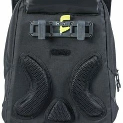 Basil Flex Cykelrygsæk 17l, Rød 9 Basil Flex Cykelrygsæk 17l, Rød -Norco Taskebutik basil flex backpack 17l black 4