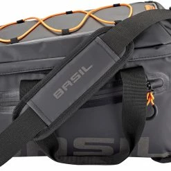 Basil Miles Tarpaulin Cykeltaske 7l, Sort/orange 8 Basil Miles Tarpaulin Cykeltaske 7l, Sort/orange -Norco Taskebutik basil miles tarpaulin bicycle trunkbag 7l black orange 3