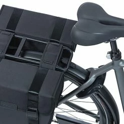 Basil Tour Waterproof Dobbelt Sidetaske 28l, Sort 13 Basil Tour Waterproof Dobbelt Sidetaske 28l, Sort -Norco Taskebutik basil tour waterproof double pannier bag 28l black 5