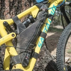 Revelate-designs Revelate Designs Full Suspension #1 Steltaske 2,5l, Sort -Norco Taskebutik revelate designs full suspension 1 frame bag 25l black 7