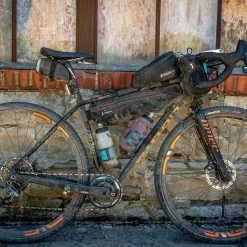 Revelate-designs Revelate Designs Tangle Steltaske XS, Sort 14 Revelate-designs Revelate Designs Tangle Steltaske XS, Sort -Norco Taskebutik revelate designs tangle frame bag xs black 7