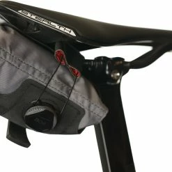 SILCA Asymmetrico Seat Roll Sadeltaske 8 SILCA Asymmetrico Seat Roll Sadeltaske -Norco Taskebutik silca asymmetrico seat roll saddle bag 3