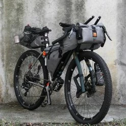 WOHO X-Touring Cykeltaske M, Grå 17 WOHO X-Touring Cykeltaske M, Grå -Norco Taskebutik woho x touring frame bag dry m honeycomb iron grey 9